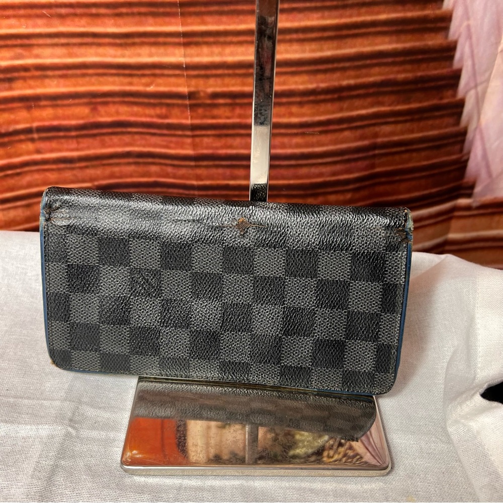 Louis Vuitton Checkered Long Black Wallet, Multiple Compartments and credit card - Picture 2 of 13